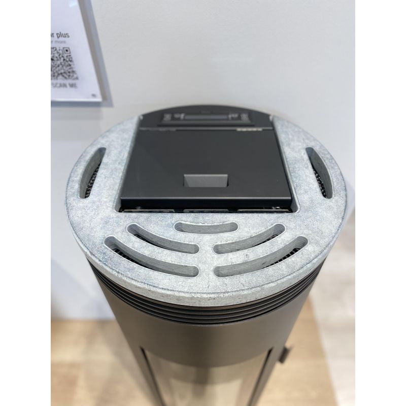 Poêle à granules rond ventilé étanche - EXTRAFLAME Amika 8 kW