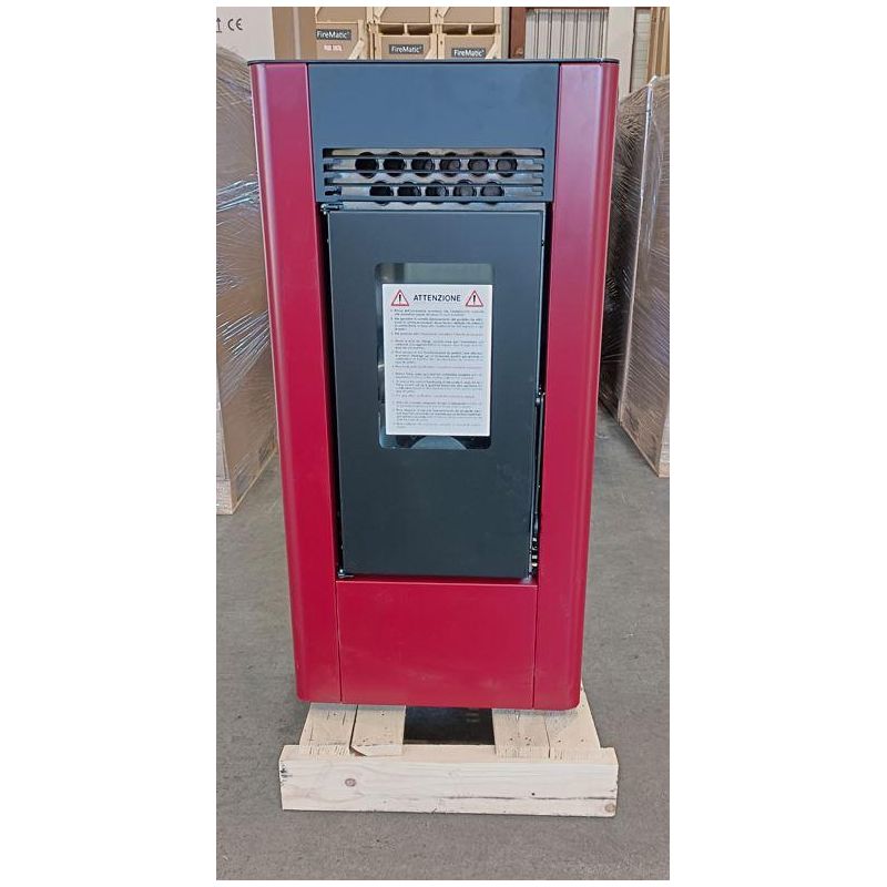 Modèle d'expo - Poêle à granulés étanche - FIREMATIC C9 8.7 kW