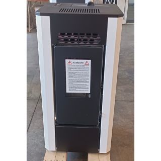 Modèle reconditionné -  Poêle à granulés étanche - FIREMATIC EC9 BLANC 7.9 kW
