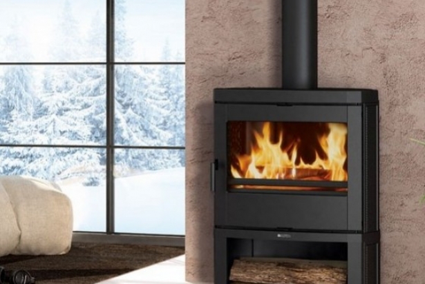 Comment installer un poêle à bois en toute sécurité ?