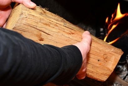 Interdiction du chauffage au bois en 2027 : la Fake News qui fait tant parler ? 